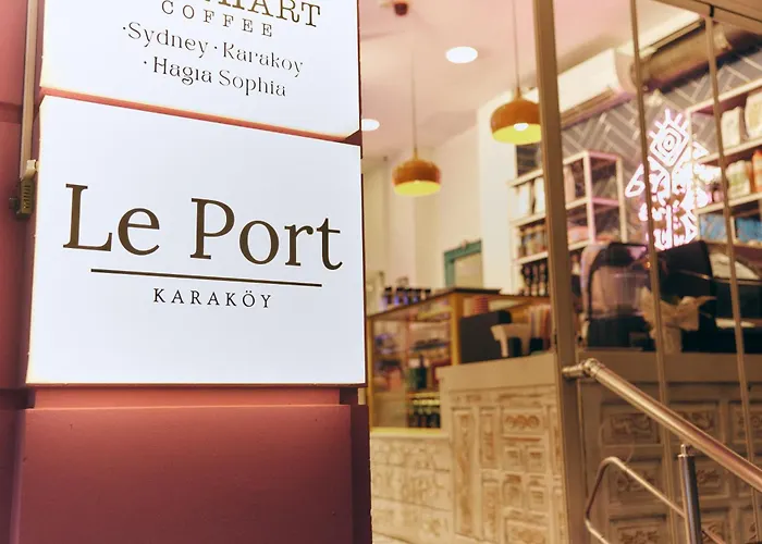 Le Port Karakoey